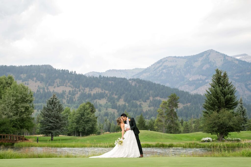 wedding portrait at teton pines country club